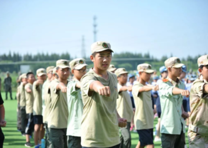 上海青少年军事秋令营哪家好