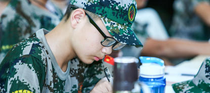 孩子参加上海西点军事夏令营会影响学习吗